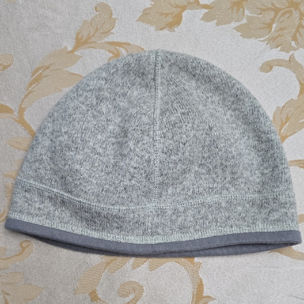 Patagonia Baselayer Pants & Gray Skull Cap Bundle - Picture 9 of 10
